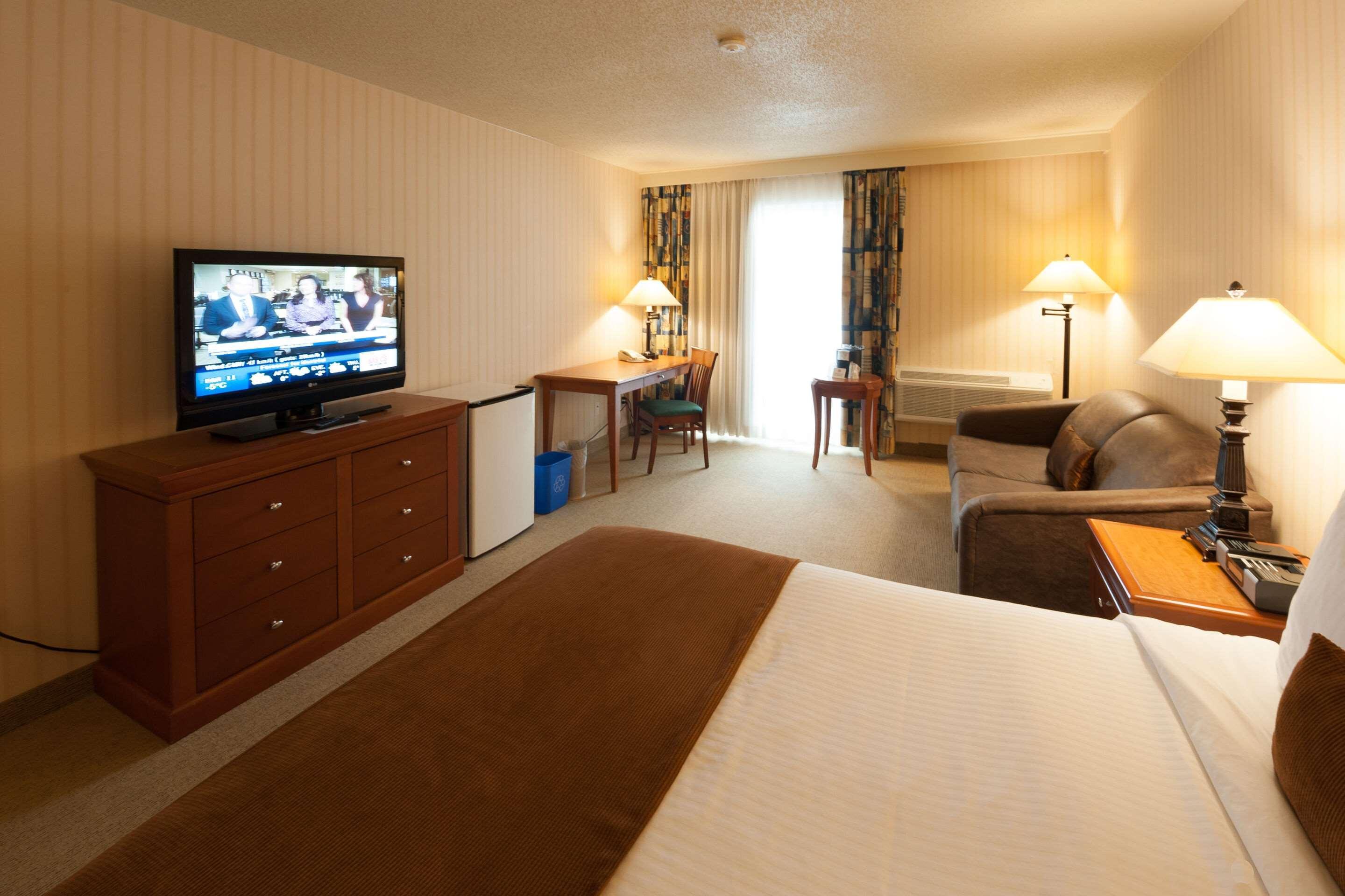 Pinestone Resort, Conference Centre, Spa & Golf Course Haliburton Bagian luar foto